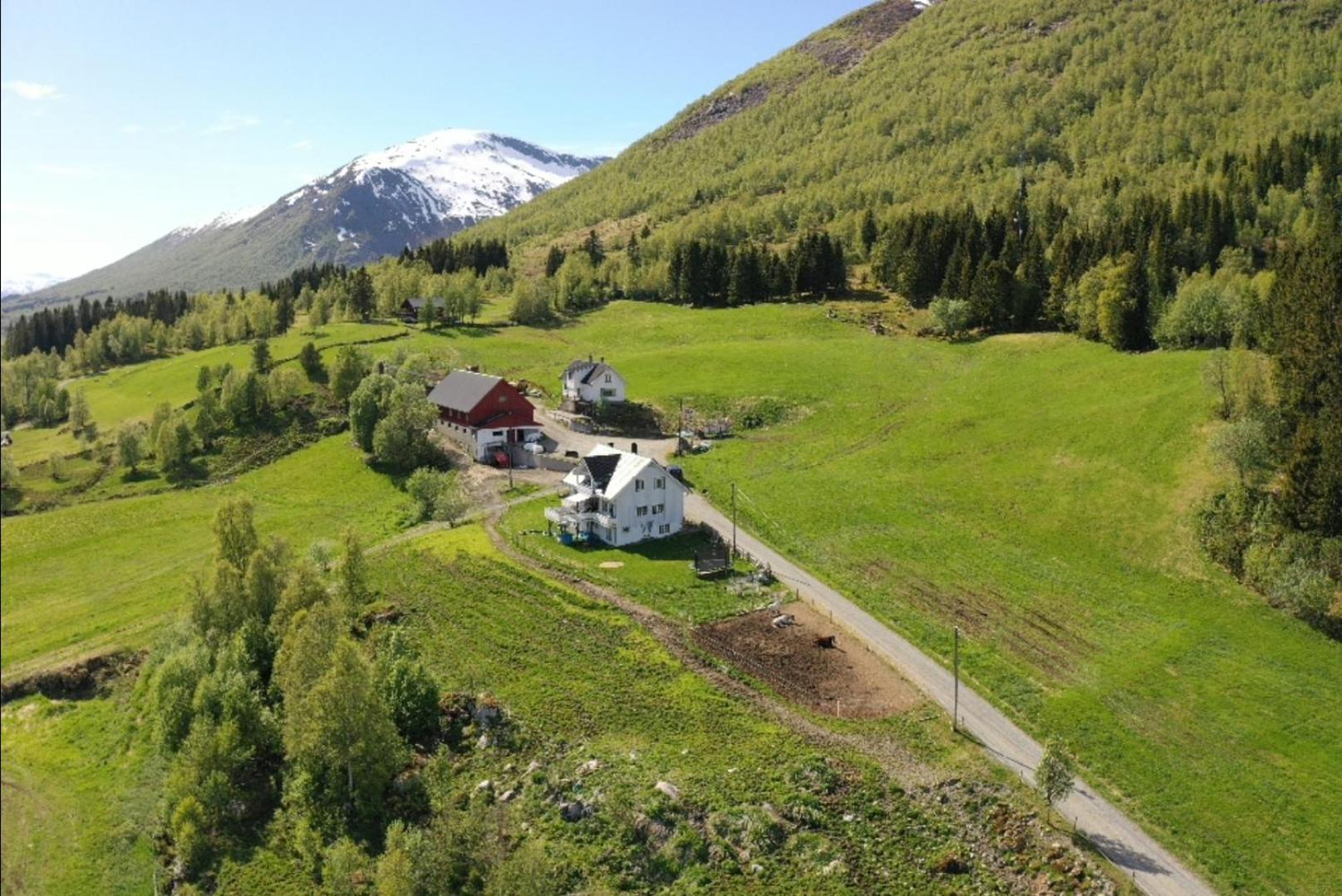 Holiday Home Among The Pearls Of Norway Stranda  Exteriör bild